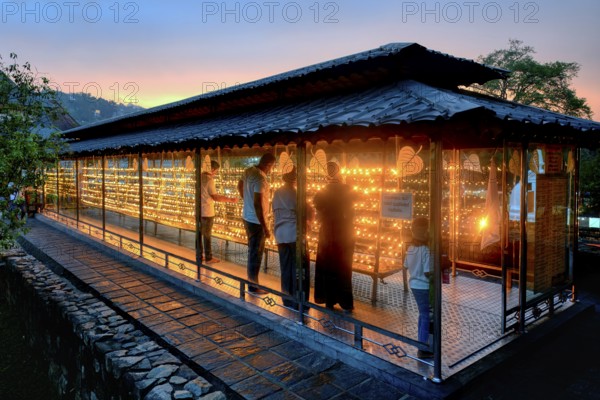 Temple of the sacred Tooth Relic or Sri Dalada Maligawa, Oil candel fence, Kandy, Sri Lanka