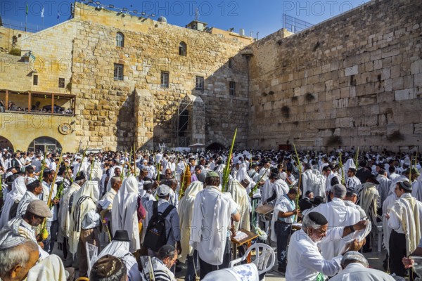JERUSALEM, ISRAEL - SEPTEMBER 26, 2018: The blessing of the Cohanim. Jews praying wrapped in
