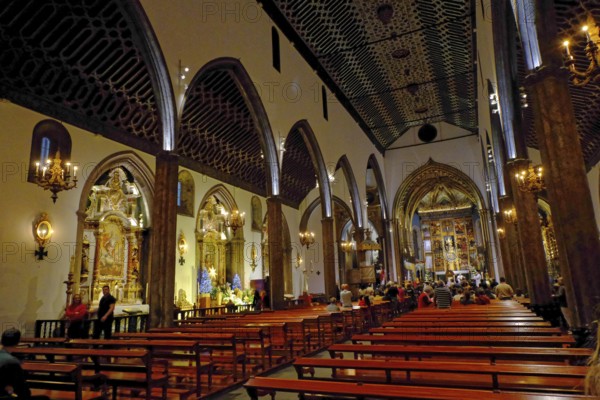 Funchal Cathedral, late Gothic church, bishop's seat, interior, coffered wooden ceiling, Funchal,