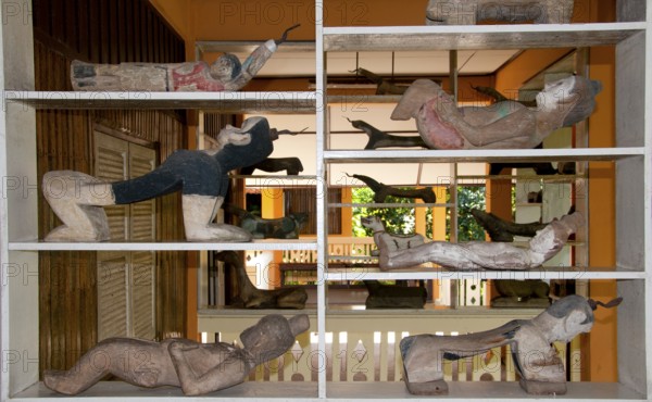 Established by the Institute for Southern Thai Studies in 1991, this unusually good museum, set in