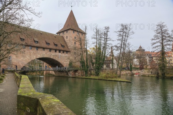Chain footbridge over the Pegnitz near the Schlayer Tower, Nuremberg, Middle Franconia, Franconia,