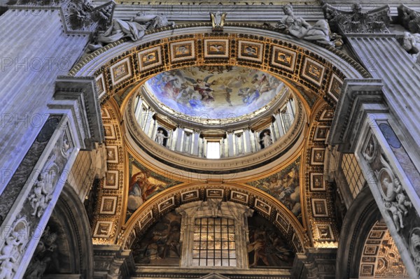 St. Peter's Basilica, Vatican, Rome, Lazio, Italy, Europe, Magnificent baroque dome with colourful