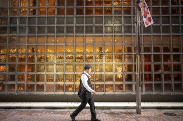 Hermes shop by Renzo Piano high-rise building Workshop, glass block tower block, Ginza, Tokyo,