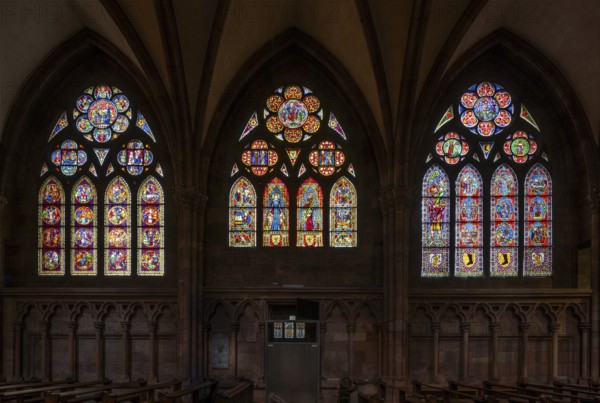 Freiburg im Breisgau, Cathedral of Our Lady, interior, medieval windows of the south aisle: left: