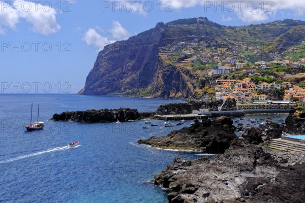 Camara de Lobos, harbour, fishing boats, Atlantic Ocean, Cabo Cirao 580 m, south coast, Madeira
