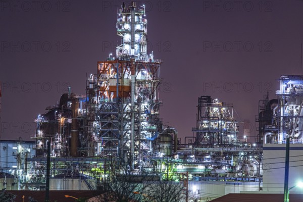 Factory night view of Kawasaki Keihin industrial zone. Shooting Location: Kawasaki City, Kanagawa