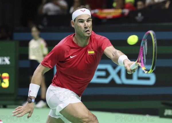 Der spanische Tennisspieler Rafael Nadal in Aktion bei den Davis Cup Finals 2024, Palacio de