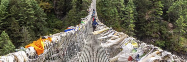 Suspention bridge on the Everest Base Camp Trek, Himalaya mountains, Sagarmatha National Park,