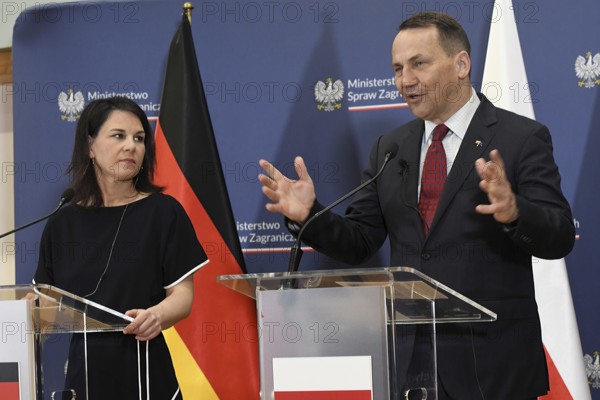 Polish Foreign Minister Radoslaw Sikorski at a joint press conference with his German counterpart,