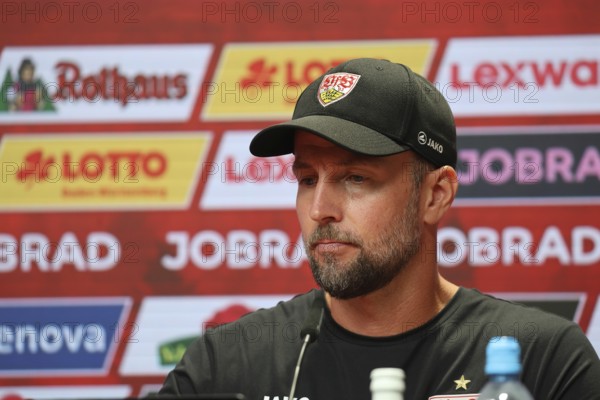 Coach Sebastian Höneß (VfB Stuttgart) at the press conference, PK after the match of the 1st FBL: