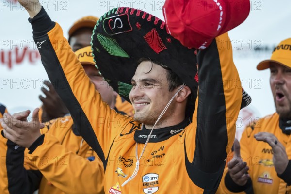NTT INDYCAR SERIES PATO OWARD (5) (MEX) of Monterey, Mexico celebrates his win for the Hy-Vee