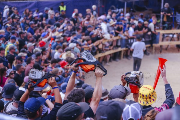 MAYDENA, AUSTRALIA - FEBRUARY 08: Atmosphere during the finals of Red Bull Hardline Tasmania on