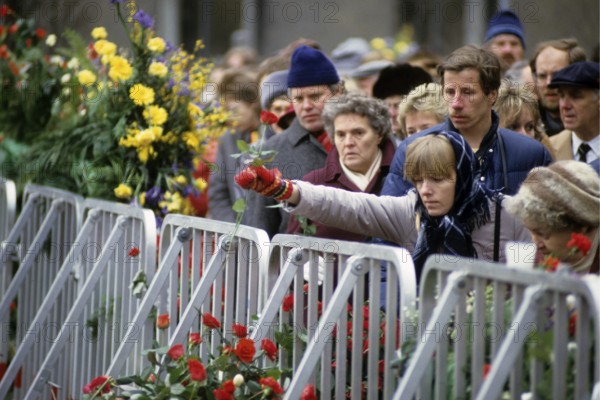 Olof Palme. Swedish social democratic politican and prime minister. Born october 14 1927. Murdered