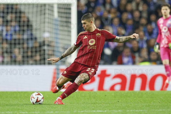 Portugal: Football Europa League, Play-Off - FC Porto vs. AS Roma - Estadio do Dragao, Porto: