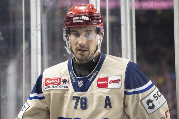 Laura Dick Cologne, LanxessArena, North Rhine-Westphalia, Will Weber (Schwenninger Wild Wings,