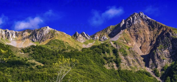Mountains View from Route of La Braña de Mumian PR.AS-11, Somiedo Natural Park, Principado de