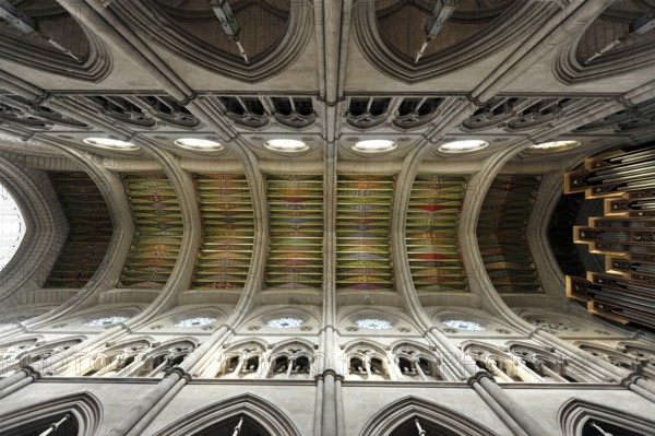Catedral de Nuestra Señora de la Almudena, Santa María la Real de La Almudena, Almudena Cathedral,
