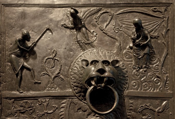Bernward's door, left wing LIFE OF THE STAMMELTERS and lion as door puller, framed field c.