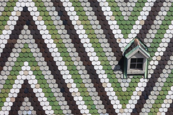 Austria, Vienna, roof of St. Stephen's Cathedral (Stephansdom), glazed tiles with pattern and small