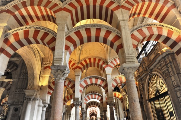 La Mezquita, Mosque, Cathedral of Cordoba, Cordoba, Andalusia, Spain, Europe, Interior with