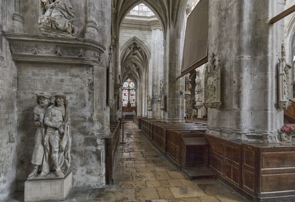 Interior with sculptures of the Cathédrale Saint-Pierre-et-Saint-Paul in Troyes Departemant Aube
