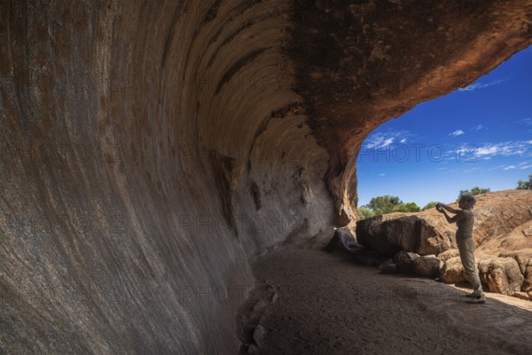 Uluru, formerly Ayers Rock, cave at Mala Walk, Uluru-Kata Tjuta National Park, Northern Territory,
