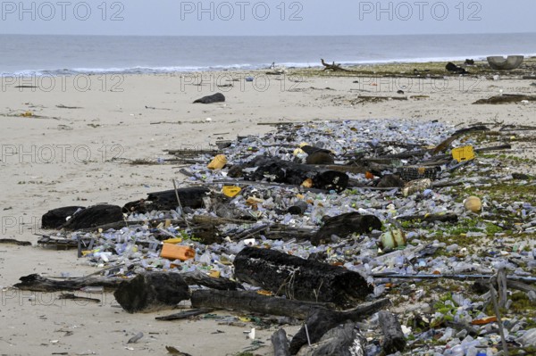 Plastic waste washed ashore, Loango National Park, Parc National de Loango, Ogooué-Maritime