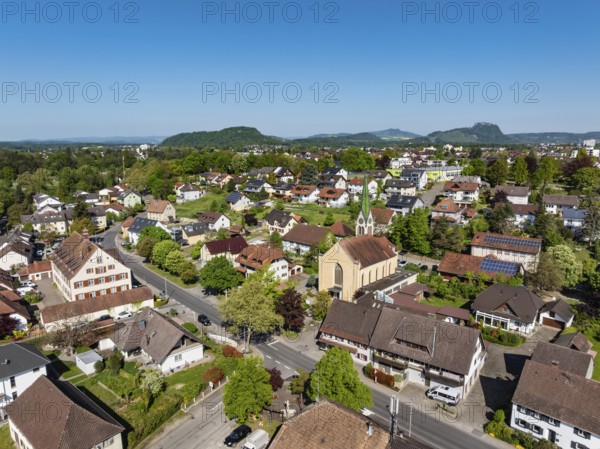 Aerial view of the municipality of Rielasingen-Worblingen, centre of Worblingen with the church of