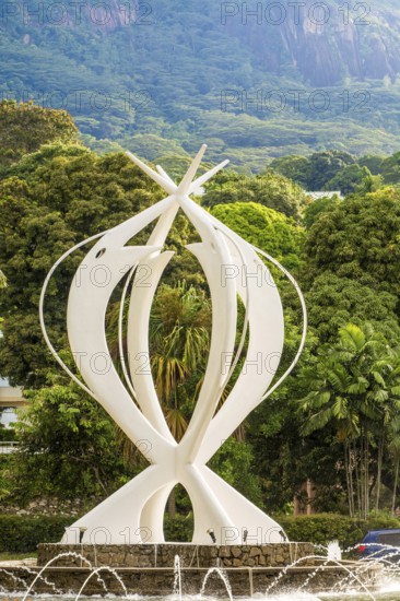 The monument de L'unite (Monument of National Unity) in downtown Vicoria, mahe, Republic of