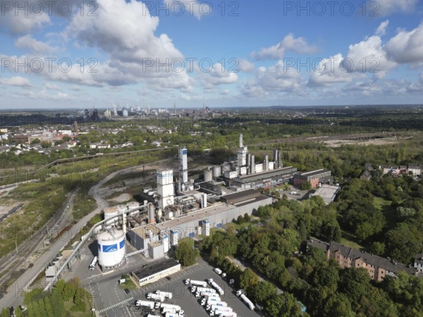 Linde Gas operates several air separation plants for oxygen, nitrogen and argon, on a former plant