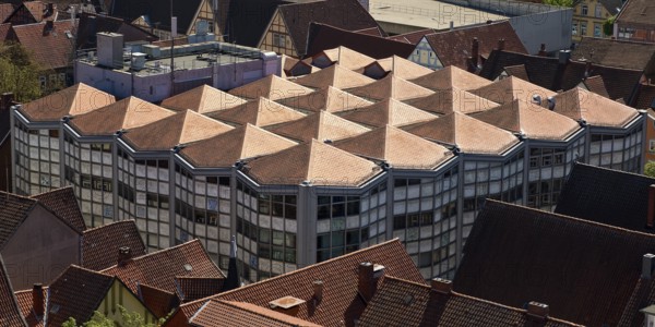 View of the roof of the Karstadt shop designed by Walter Brune and closed in 2023, Celle, Lower