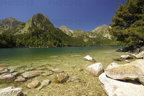 Lake Estany de Sant Maurici in the Aigüestortes i Estany de Sant Maurici National Park, Catalonia,