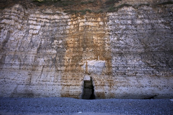 Close-up, Passage in the rock, Pebble beach, Étretat, Sea, Cliff, Cliffs, Chalk cliffs, Alabaster
