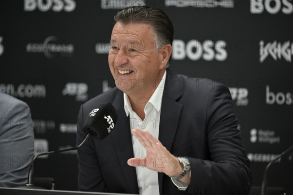 PK Press Conference, Tournament Director Edwin Weindorfer, smiles, gesture gesture tennis, ATP 250,
