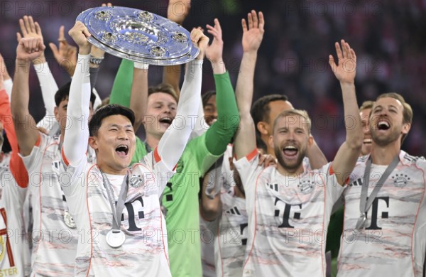 FC Bayern Munich FCB celebrates 34th championship title, championship celebration, championship