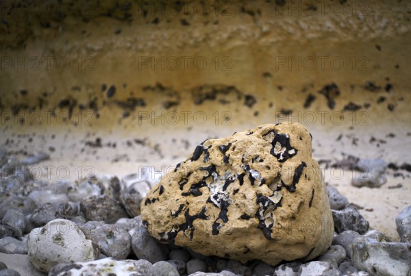 Rock formation, rocks, geological rock structures, pebbles, pebbles, Yport, Alabaster Coast, La