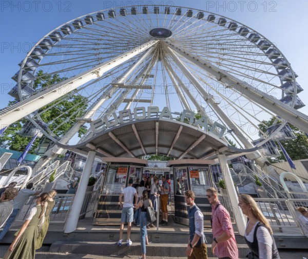 Ferris wheel at the Erlangen Bergkirchweih, traditional twelve-day folk festival, Erlangen, Middle