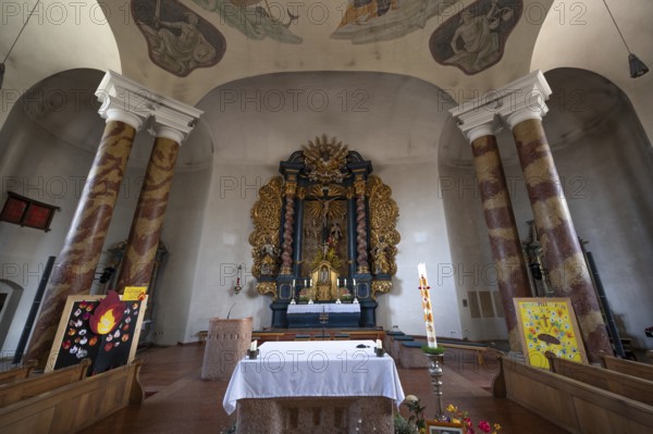 Chancel of St Vitus Church, rotunda in neo-Romanesque style built in 1891, Burglengenfeld, Upper