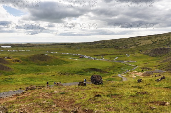 Hiking trail from the car park to the Reykjadalur bathing area, Hveragerði, Hveragerdi, Golden
