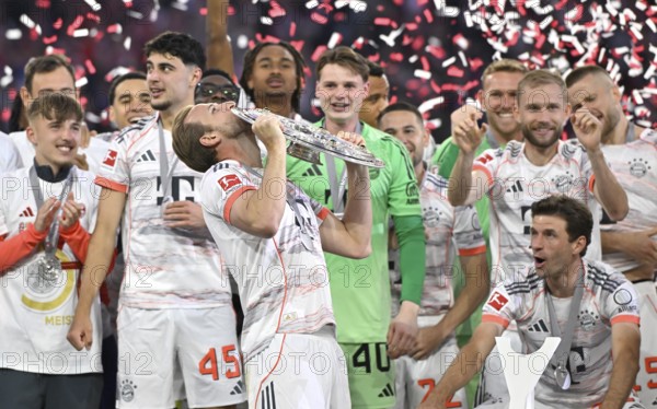 FC Bayern Munich FCB celebrates 34th championship title, championship celebration, championship