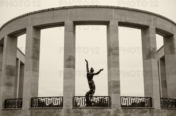Bronze statue The Spirit of American Youth Rising from the Waves by Donald De Lue, military