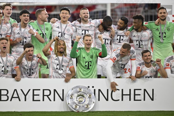 FC Bayern Munich FCB celebrates 34th championship title, championship celebration, championship