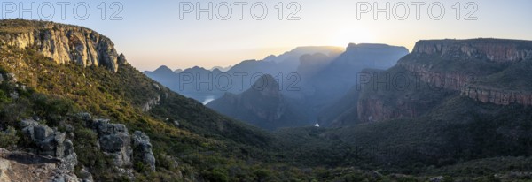 Panorama, Blyde River Canyon with Three Rondawels peak, view of canyon with Blyde River and table