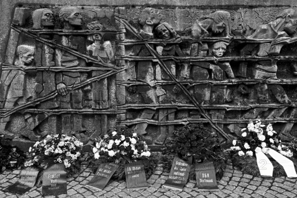 Bittermark memorial, memorial site, detail with wreath of flowers for the memorial service on Good