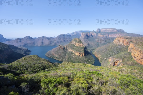 Panorama, Blyde River Canyon with Three Rondawels peak, view of canyon with Blyde River and Table