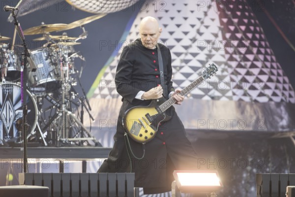 Billy Corgan, lead singer of The Smashing Pumpkins live on The Aghori Tour at the Zitadelle Spandau