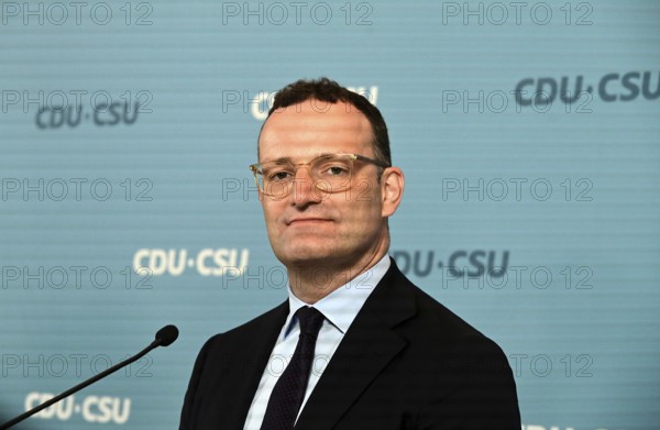 The Chairman of the CDU/CSU parliamentary group, Jens Spahn (CDU), and his deputy Alexander