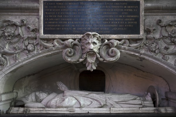 Interior view, tomb of Cardinal Jean de la Grange, Cathédrale Notre-Dame d'Amiens, Amiens, Somme,