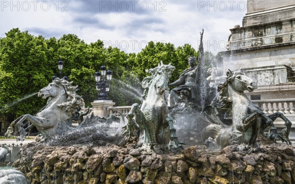 Fontaine du Char du Triomphe de la Concorde, Place des Quinconces, Bordeaux, Gironde,
