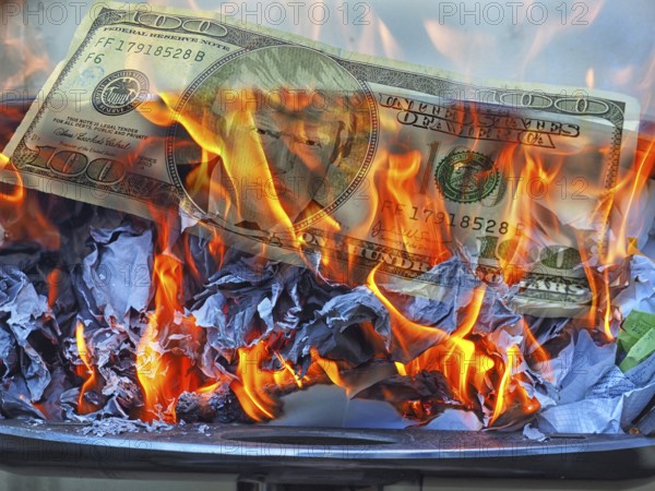 Symbolic image, Donald Trump on 100-dollar note burns in fire, Wall Street and Dax crash, President
